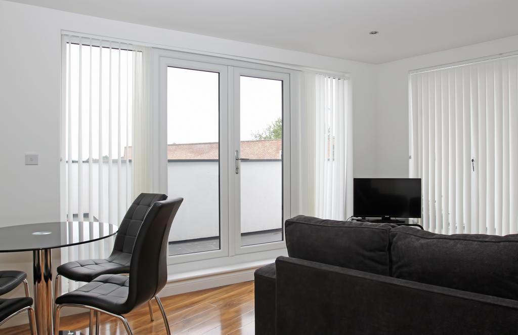 Radalco Apartments Hounslow Eksteriør billede