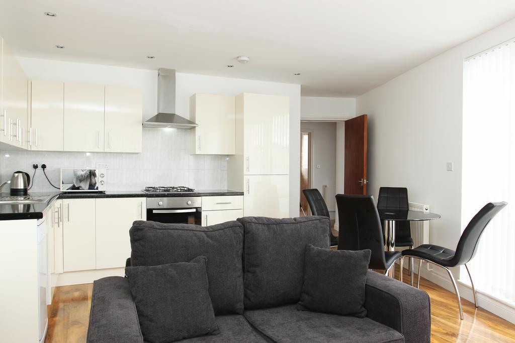 Radalco Apartments Hounslow Eksteriør billede