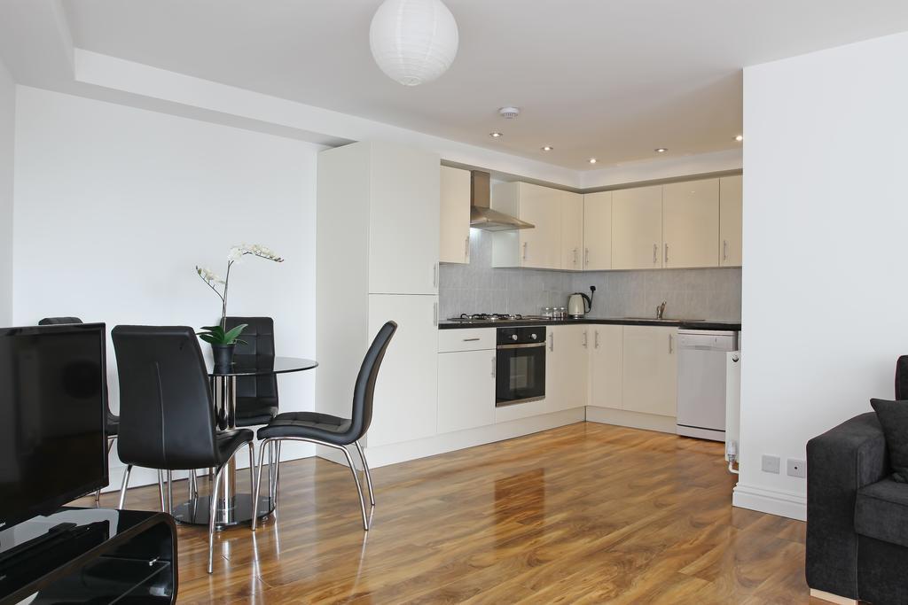 Radalco Apartments Hounslow Eksteriør billede