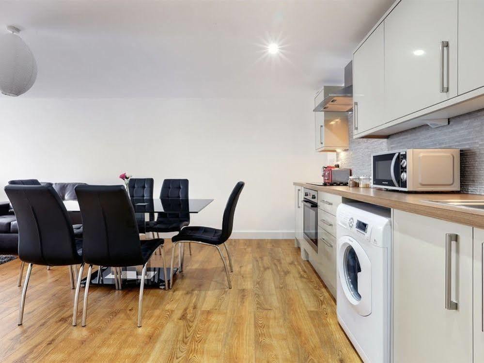 Radalco Apartments Hounslow Eksteriør billede